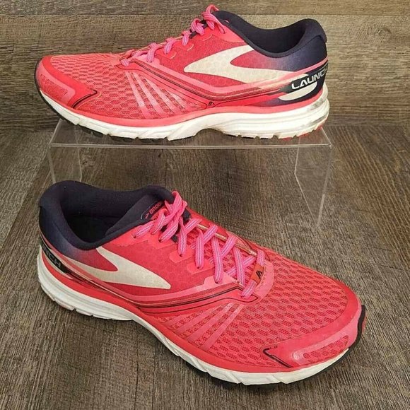 brooks womens shoes pink